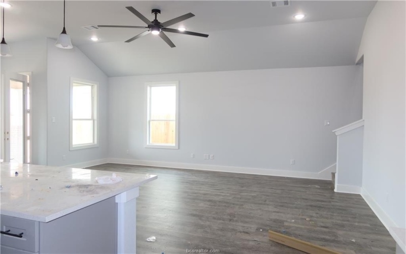 1963 Cambria Drive, Bryan, TX 77807, 4 Habitaciones Habitaciones , ,3 BañosBaños,Residential,En Venta,1963 Cambria Drive,0,25009256