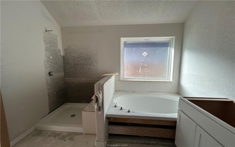 3030 Teller Drive, Bryan, TX 77808, 4 Bedrooms Bedrooms, ,3 BathroomsBathrooms,Residential,For Sale,3030 Teller Drive,0,25009364