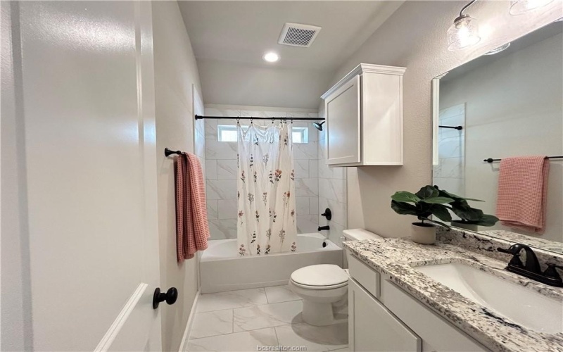 2814 Messenger Way, Bryan, TX 77802, 3 Bedrooms Bedrooms, ,2 BathroomsBathrooms,Residential,For Sale,2814 Messenger Way,0,25009417