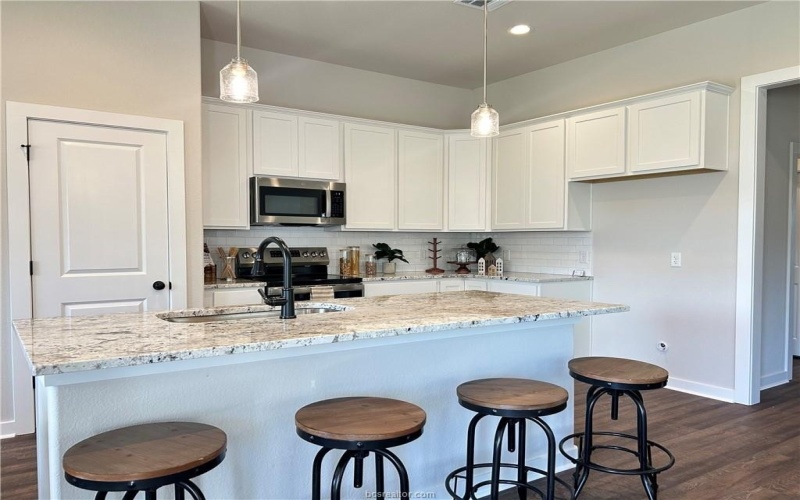 2814 Messenger Way, Bryan, TX 77802, 3 Bedrooms Bedrooms, ,2 BathroomsBathrooms,Residential,For Sale,2814 Messenger Way,0,25009417