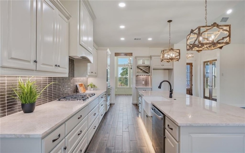 6652 Ridgeview Estates Lane, Bryan, TX 77808, 4 Bedrooms Bedrooms, ,3 BathroomsBathrooms,Residential,For Sale,6652 Ridgeview Estates Lane,0,25009420