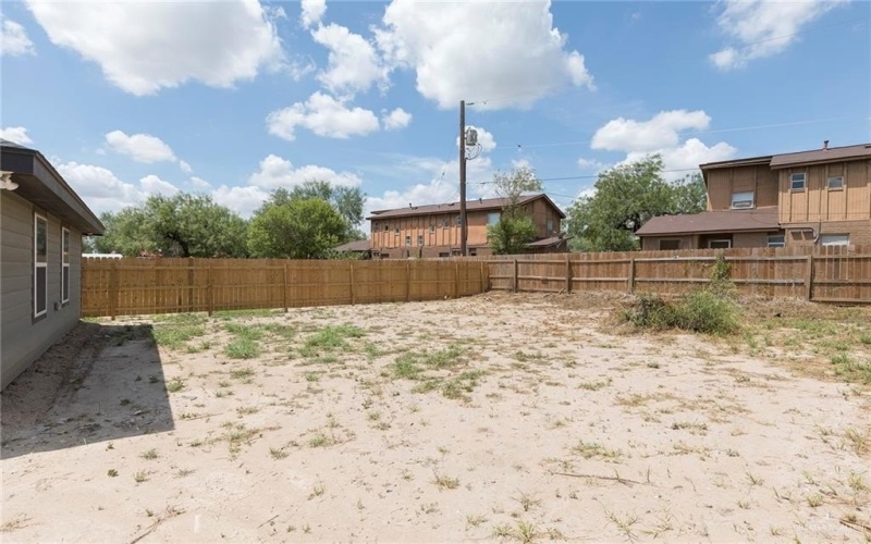205 Mesquite Meadows Street, La Joya, TX 78560, 3 Bedrooms Bedrooms, ,2 BathroomsBathrooms,Residential,For Sale,205 Mesquite Meadows Street,0,477632