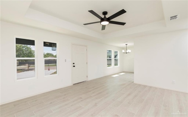 205 Mesquite Meadows Street, La Joya, TX 78560, 3 Bedrooms Bedrooms, ,2 BathroomsBathrooms,Residential,For Sale,205 Mesquite Meadows Street,0,477632