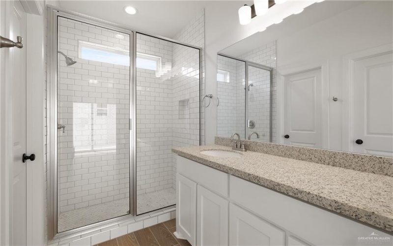 3713 Westway Avenue, McAllen, TX 78501, 3 Bedrooms Bedrooms, ,2 BathroomsBathrooms,Residential,For Sale,3713 Westway Avenue,0,478907