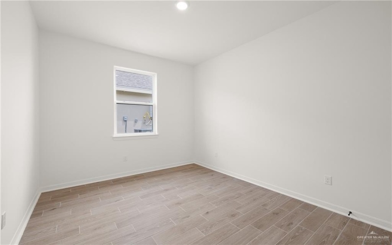 3713 Westway Avenue, McAllen, TX 78501, 3 Bedrooms Bedrooms, ,2 BathroomsBathrooms,Residential,For Sale,3713 Westway Avenue,0,478907