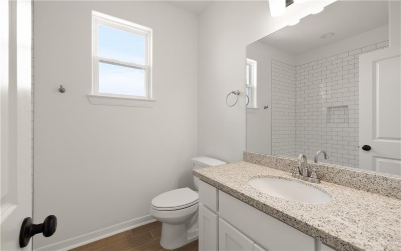 3713 Westway Avenue, McAllen, TX 78501, 3 Bedrooms Bedrooms, ,2 BathroomsBathrooms,Residential,For Sale,3713 Westway Avenue,0,478907