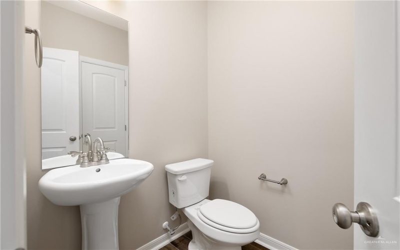1507 E Silos Avenue, Edinburg, TX 78542, 4 Bedrooms Bedrooms, ,3 BathroomsBathrooms,Residential,For Sale,1507 E Silos Avenue,0,478986