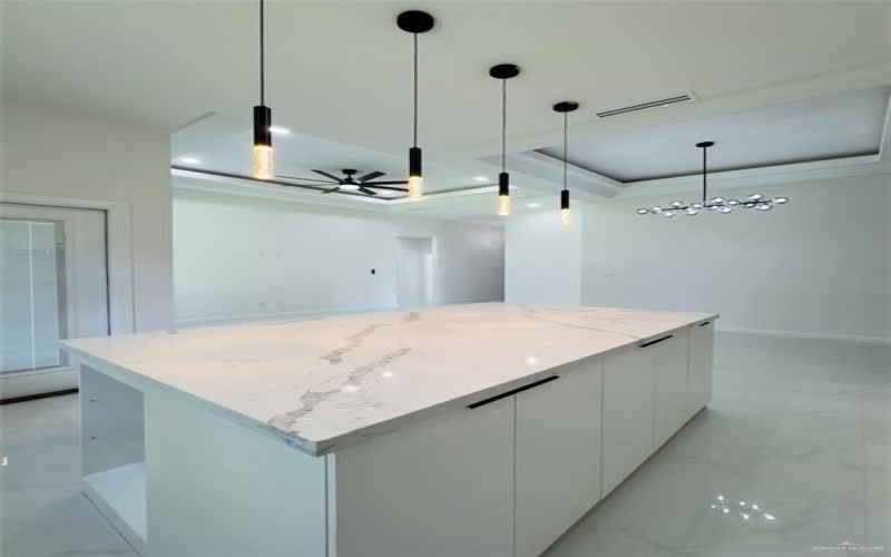 4812 Duke Avenue, McAllen, TX 78504, 3 Bedrooms Bedrooms, ,3 BathroomsBathrooms,Residential,For Sale,4812 Duke Avenue,0,479312