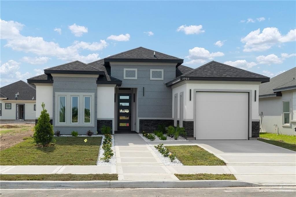 5905 N Rayo Del Sol Street, Edinburg, TX 78542, 3 Bedrooms Bedrooms, ,2 BathroomsBathrooms,Residential,For Sale,5905 N Rayo Del Sol Street,0,479380