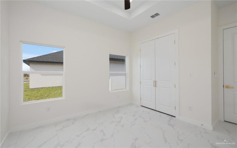 5905 N Rayo Del Sol Street, Edinburg, TX 78542, 3 Bedrooms Bedrooms, ,2 BathroomsBathrooms,Residential,For Sale,5905 N Rayo Del Sol Street,0,479380