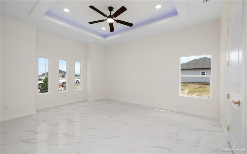 5905 N Rayo Del Sol Street, Edinburg, TX 78542, 3 Bedrooms Bedrooms, ,2 BathroomsBathrooms,Residential,For Sale,5905 N Rayo Del Sol Street,0,479380