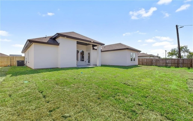 1602 Helen Drive, Weslaco, TX 78596, 3 Habitaciones Habitaciones , ,3 BañosBaños,Residential,En Venta,1602 Helen Drive,0,479564