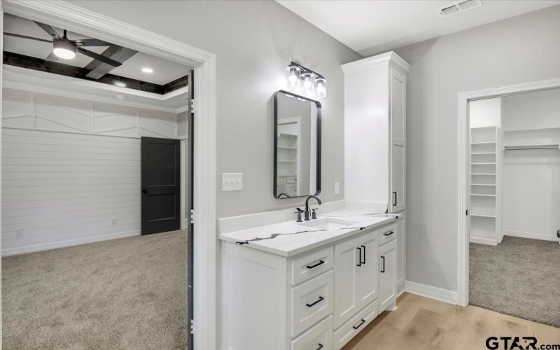 12347 Hackberry Hollow Dr, Tyler, TX 75706, 4 Bedrooms Bedrooms, ,2 BathroomsBathrooms,Residential,For Sale,12347 Hackberry Hollow Dr,0,25012832