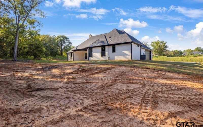 12347 Hackberry Hollow Dr, Tyler, TX 75706, 4 Bedrooms Bedrooms, ,2 BathroomsBathrooms,Residential,For Sale,12347 Hackberry Hollow Dr,0,25012832
