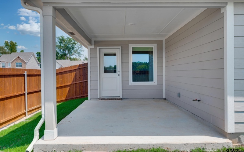 6077 Freedom Dr, Lindale, TX 75771, 4 Bedrooms Bedrooms, ,3 BathroomsBathrooms,Residential,For Sale,6077 Freedom Dr,0,25012838