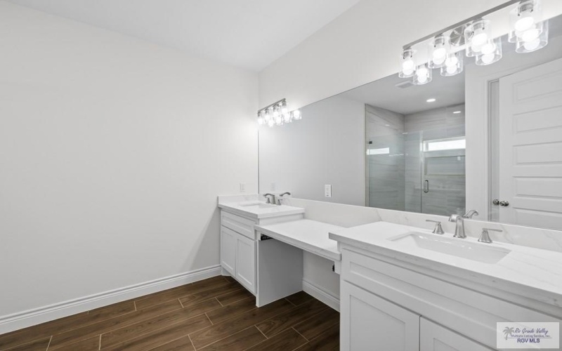 8821 SANDPIPER DR, HARLINGEN, TX 78552, 4 Habitaciones Habitaciones , ,2 BañosBaños,Residential,En Venta,8821 SANDPIPER DR,0,29765410