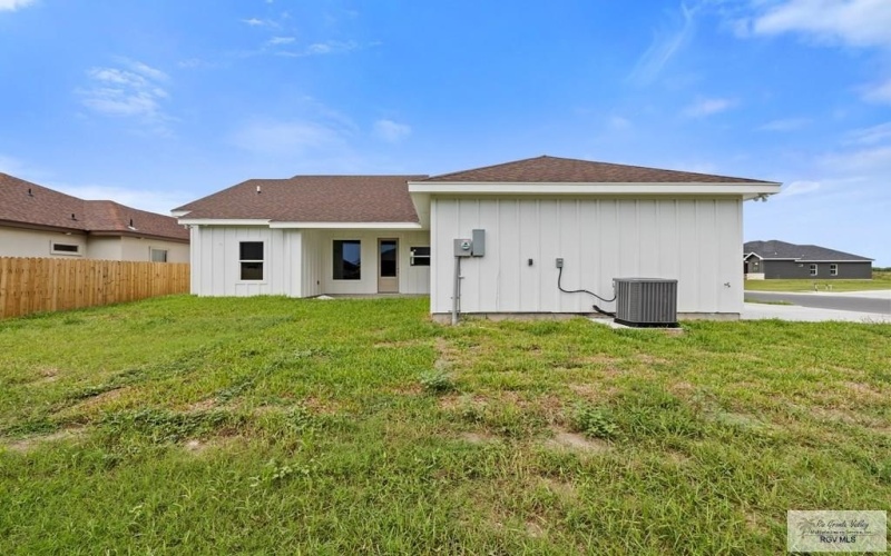 8701 SANDPIPER DR, HARLINGEN, TX 78552, 4 Bedrooms Bedrooms, ,2 BathroomsBathrooms,Residential,For Sale,8701 SANDPIPER DR,0,29766328