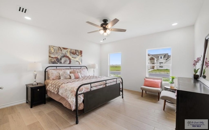 8701 SANDPIPER DR, HARLINGEN, TX 78552, 4 Bedrooms Bedrooms, ,2 BathroomsBathrooms,Residential,For Sale,8701 SANDPIPER DR,0,29766328