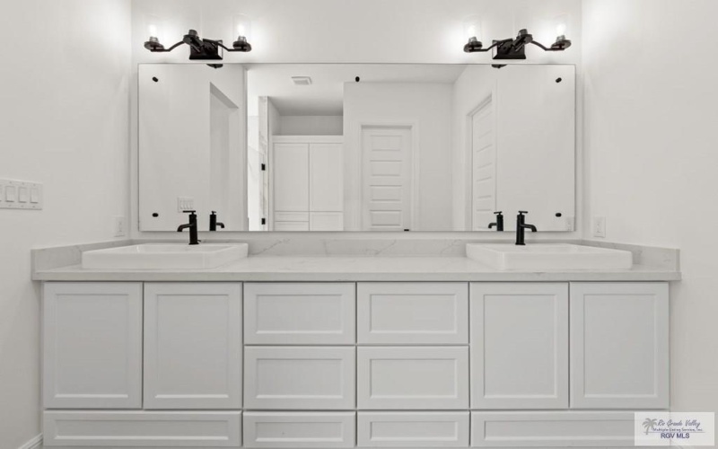 23888 SHILOH TRAIL, PRIMERA, TX 78552, 4 Bedrooms Bedrooms, ,3 BathroomsBathrooms,Residential,For Sale,23888 SHILOH TRAIL,0,29767952