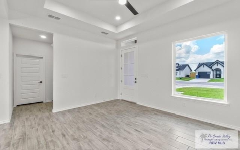 17869 REDWOOD AVE., HARLINGEN, TX 78552, 3 Habitaciones Habitaciones , ,2 BañosBaños,Residential,En Venta,17869 REDWOOD AVE.,0,29768029