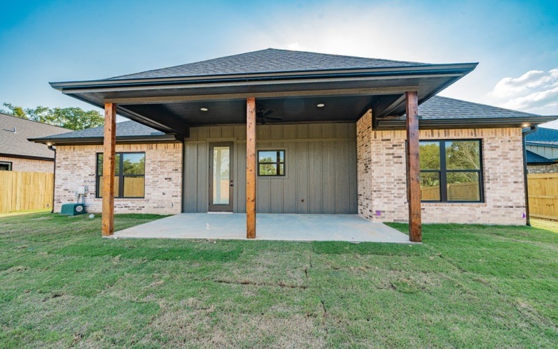 6409 Mill Run Rd, Athens, TX 75751, 4 Bedrooms Bedrooms, ,2 BathroomsBathrooms,Residential,For Sale,6409 Mill Run Rd,0,109585