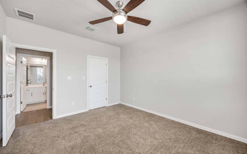 1009 Calendula Trail, Georgetown, TX 78628, 4 Bedrooms Bedrooms, ,3 BathroomsBathrooms,Residential,For Sale,1009 Calendula Trail,0,174839