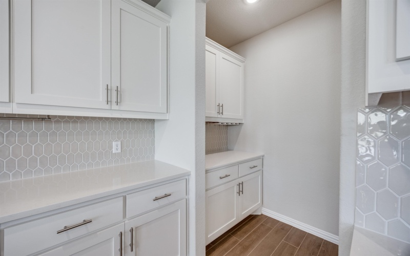 1009 Calendula Trail, Georgetown, TX 78628, 4 Bedrooms Bedrooms, ,3 BathroomsBathrooms,Residential,For Sale,1009 Calendula Trail,0,174839