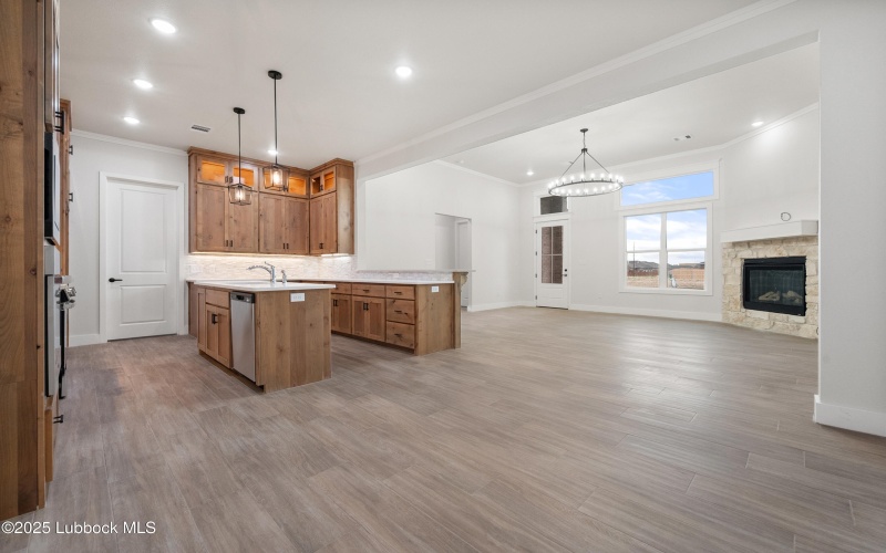 7526 57th Street, Lubbock, TX 79407, 3 Habitaciones Habitaciones , ,3 BañosBaños,Residential,En Venta,7526 57th Street,0,202559522