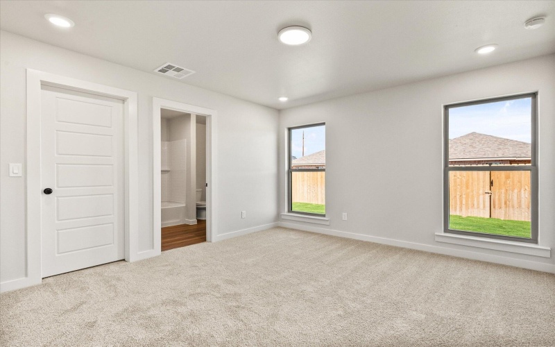 1622 N Clinton Avenue, Lubbock, TX 79416, 3 Habitaciones Habitaciones , ,2 BañosBaños,Residential,En Venta,1622 N Clinton Avenue,0,202559550