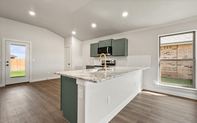 1622 N Clinton Avenue, Lubbock, TX 79416, 3 Habitaciones Habitaciones , ,2 BañosBaños,Residential,En Venta,1622 N Clinton Avenue,0,202559550