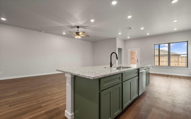308 E 24th Street, Wolfforth, TX 79382, 4 Bedrooms Bedrooms, ,2 BathroomsBathrooms,Residential,For Sale,308 E 24th Street,0,202559564