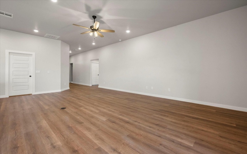 308 E 24th Street, Wolfforth, TX 79382, 4 Bedrooms Bedrooms, ,2 BathroomsBathrooms,Residential,For Sale,308 E 24th Street,0,202559564