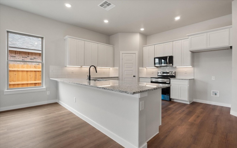 309 E 24th Street, Wolfforth, TX 79382, 3 Bedrooms Bedrooms, ,2 BathroomsBathrooms,Residential,For Sale,309 E 24th Street,0,202559565