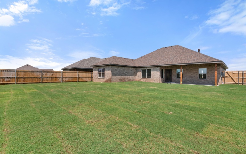 1003 N 5th Street, Wolfforth, TX 79382, 3 Bedrooms Bedrooms, ,2 BathroomsBathrooms,Residential,For Sale,1003 N 5th Street,0,202559584