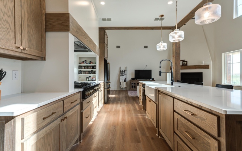 1735 Lovebird Road, Lubbock, TX 79407, 5 Bedrooms Bedrooms, ,3 BathroomsBathrooms,Residential,For Sale,1735 Lovebird Road,0,202559592