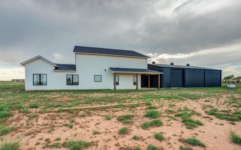 1735 Lovebird Road, Lubbock, TX 79407, 5 Bedrooms Bedrooms, ,3 BathroomsBathrooms,Residential,For Sale,1735 Lovebird Road,0,202559592