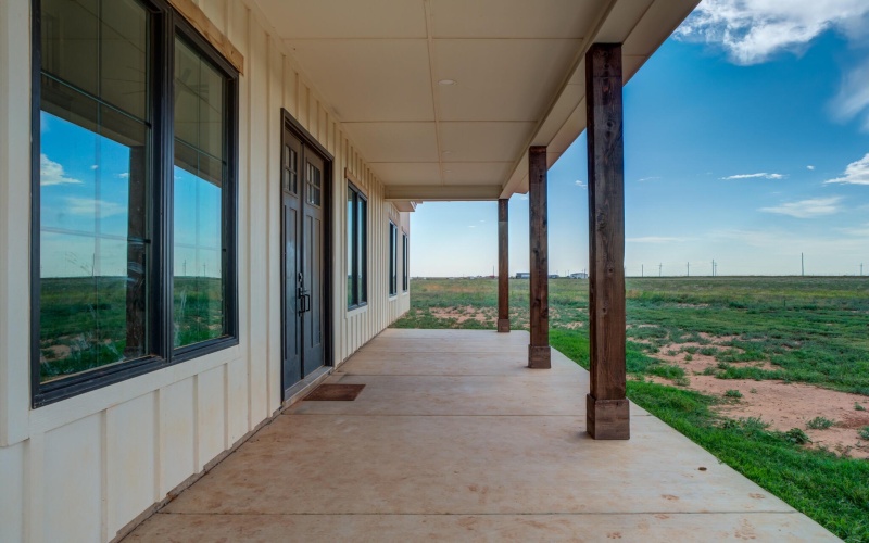 1735 Lovebird Road, Lubbock, TX 79407, 5 Bedrooms Bedrooms, ,3 BathroomsBathrooms,Residential,For Sale,1735 Lovebird Road,0,202559592