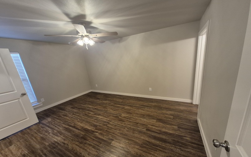 2131 Kokomo Avenue, Lubbock, TX 79407, 6 Habitaciones Habitaciones , ,5 BañosBaños,Residential Multi Family,En Venta,2131 Kokomo Avenue,0,202559613