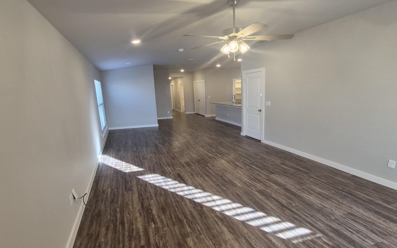 2131 Kokomo Avenue, Lubbock, TX 79407, 6 Habitaciones Habitaciones , ,5 BañosBaños,Residential Multi Family,En Venta,2131 Kokomo Avenue,0,202559613