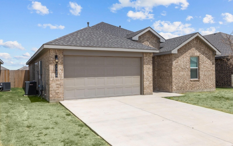 7726 93rd Street, Lubbock, TX 79424, 4 Bedrooms Bedrooms, ,2 BathroomsBathrooms,Residential,For Sale,7726 93rd Street,0,202559680
