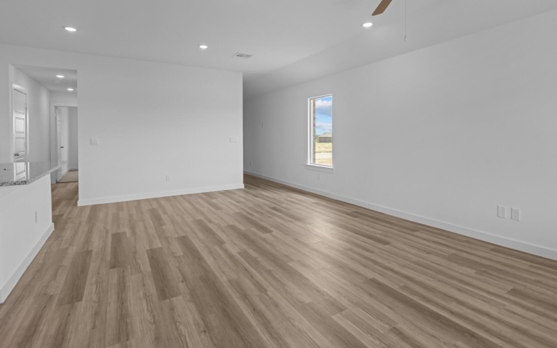 7813 94th Street, Lubbock, TX 79424, 3 Bedrooms Bedrooms, ,2 BathroomsBathrooms,Residential,For Sale,7813 94th Street,0,202559681