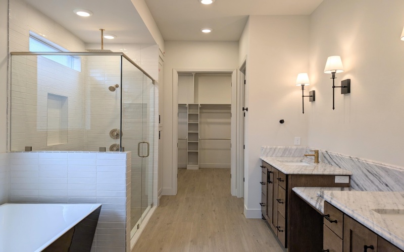 4026 136th Street, Lubbock, TX 79423, 4 Bedrooms Bedrooms, ,3 BathroomsBathrooms,Residential,For Sale,4026 136th Street,0,202559753