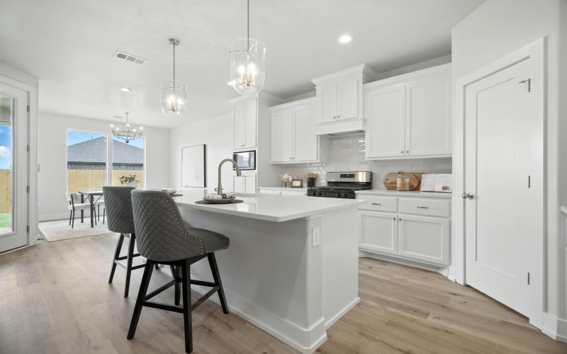 1405 Durham Avenue, Wolfforth, TX 79382, 4 Bedrooms Bedrooms, ,3 BathroomsBathrooms,Residential,For Sale,1405 Durham Avenue,0,202559770
