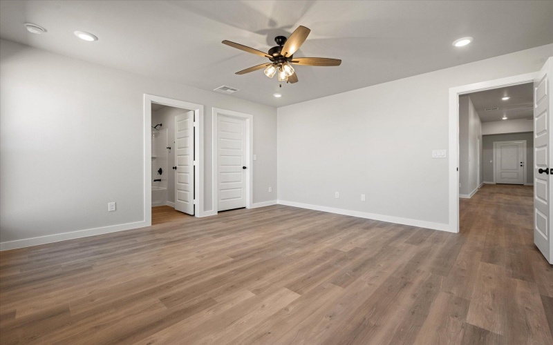 2232 133rd Street, Lubbock, TX 79423, 3 Habitaciones Habitaciones , ,2 BañosBaños,Residential,En Venta,2232 133rd Street,0,202559795