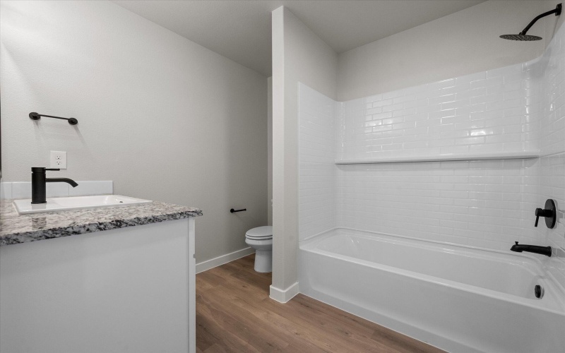 2232 133rd Street, Lubbock, TX 79423, 3 Habitaciones Habitaciones , ,2 BañosBaños,Residential,En Venta,2232 133rd Street,0,202559795