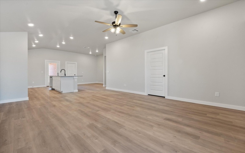2232 133rd Street, Lubbock, TX 79423, 3 Habitaciones Habitaciones , ,2 BañosBaños,Residential,En Venta,2232 133rd Street,0,202559795