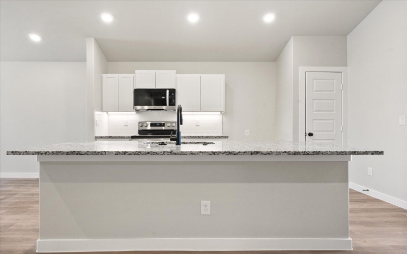 2232 133rd Street, Lubbock, TX 79423, 3 Habitaciones Habitaciones , ,2 BañosBaños,Residential,En Venta,2232 133rd Street,0,202559795