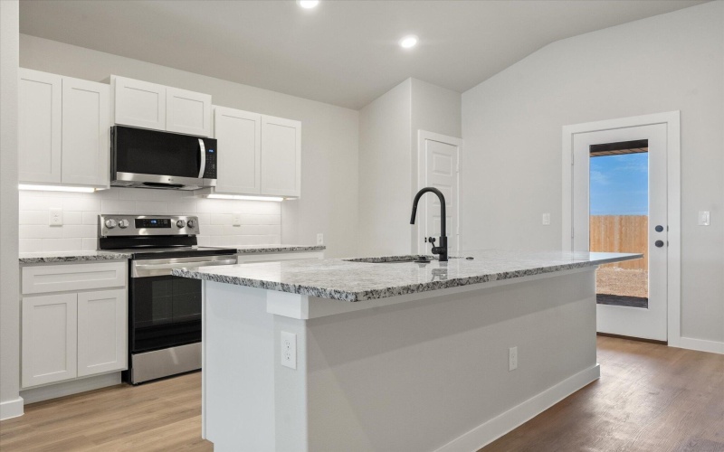 2232 133rd Street, Lubbock, TX 79423, 3 Habitaciones Habitaciones , ,2 BañosBaños,Residential,En Venta,2232 133rd Street,0,202559795