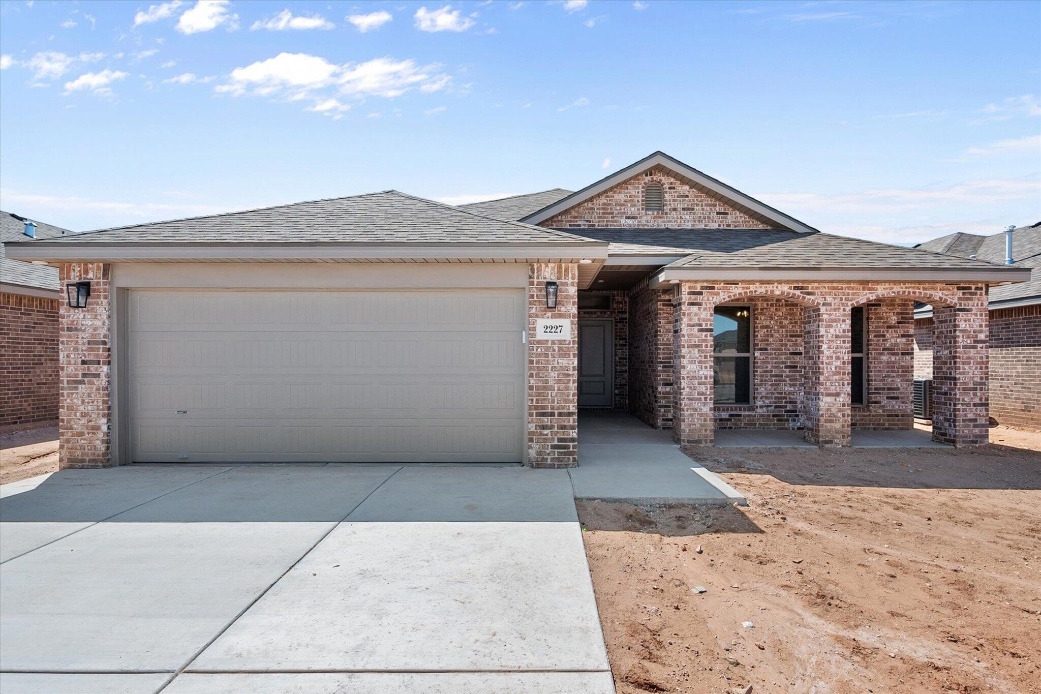 2227 133rd Street, Lubbock, TX 79423, 3 Habitaciones Habitaciones , ,2 BañosBaños,Residential,En Venta,2227 133rd Street,0,202559796