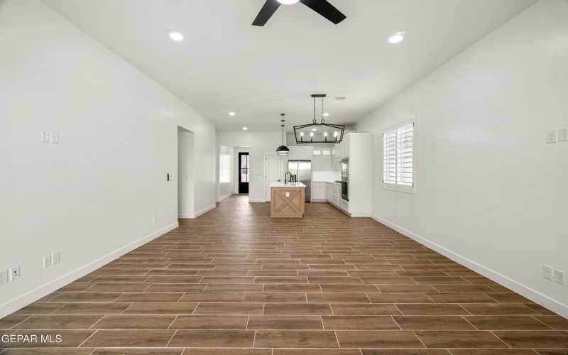 15124 Destination Avenue, El Paso, TX 79938, 3 Habitaciones Habitaciones , ,2 BañosBaños,Residential,En Venta,15124 Destination Avenue,918550